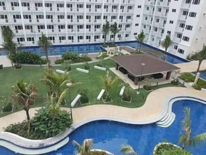 Ebony'S Place At Shore Residences Manila Esterno foto